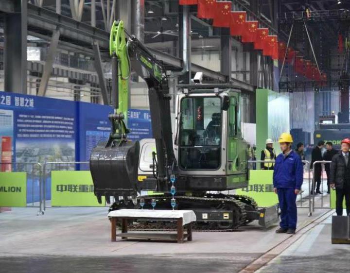 打造先进装备制造高地 9001cc金沙以诚为本重科智慧工业城建设如火如荼_专题专栏_新闻中心_9001cc金沙以诚为本