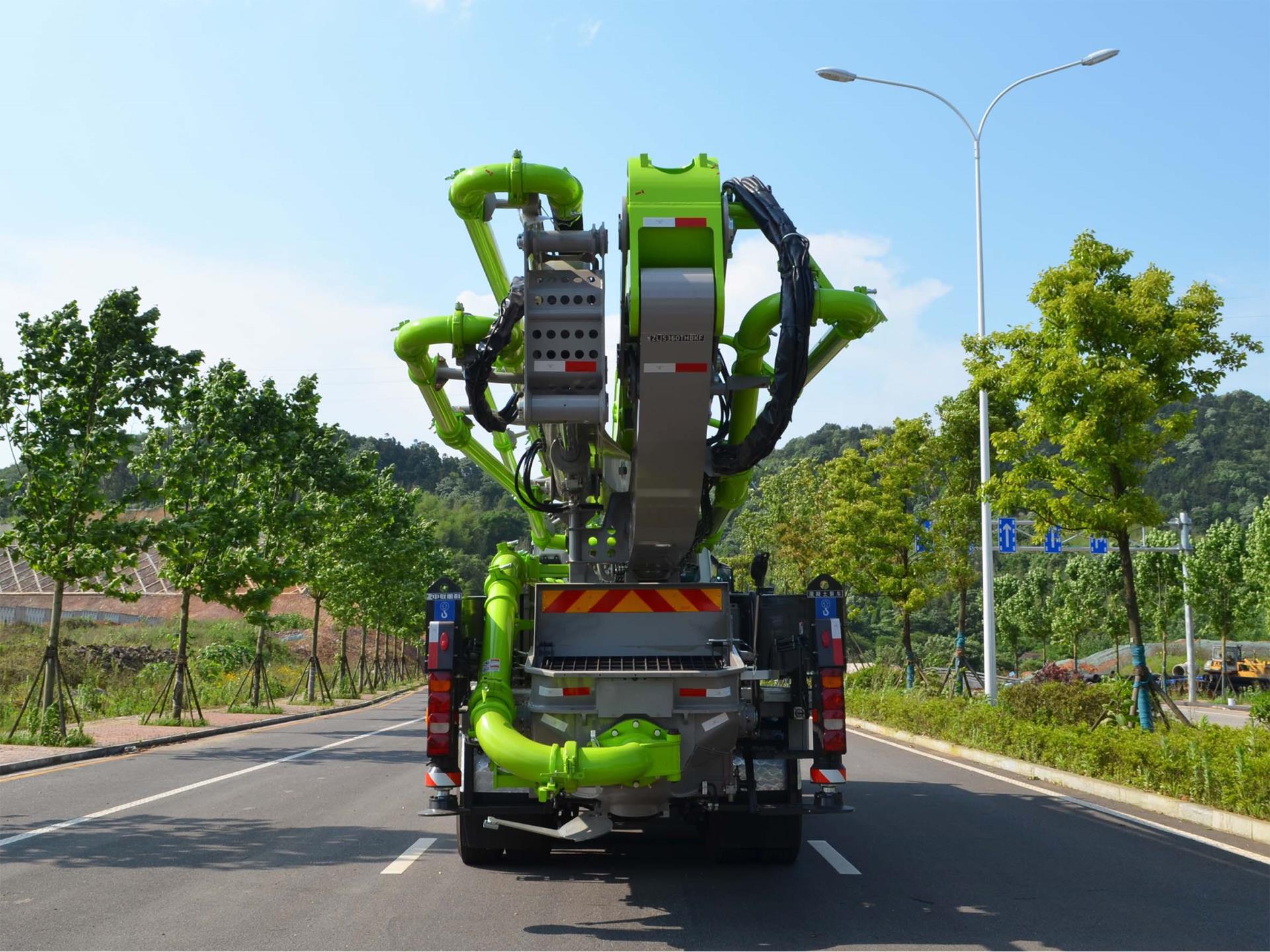 三桥52M重汽汕德卡国六泵车_产品型号_产品段位_小类_混凝土机械_工程机械_产品中心_9001cc金沙以诚为本