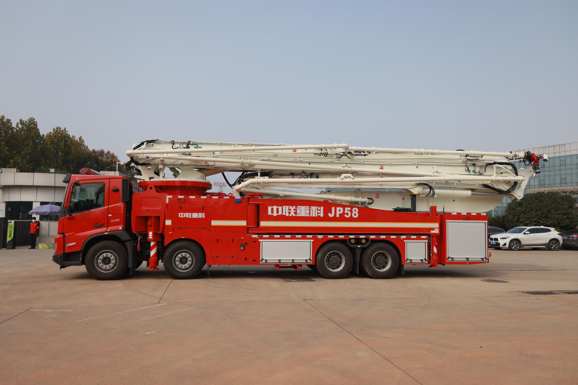 ZLF5430JXFJP58型大跨距抬高喷射消防车_产品型号_产品段位_小类_应急装备_产品中心_9001cc金沙以诚为本