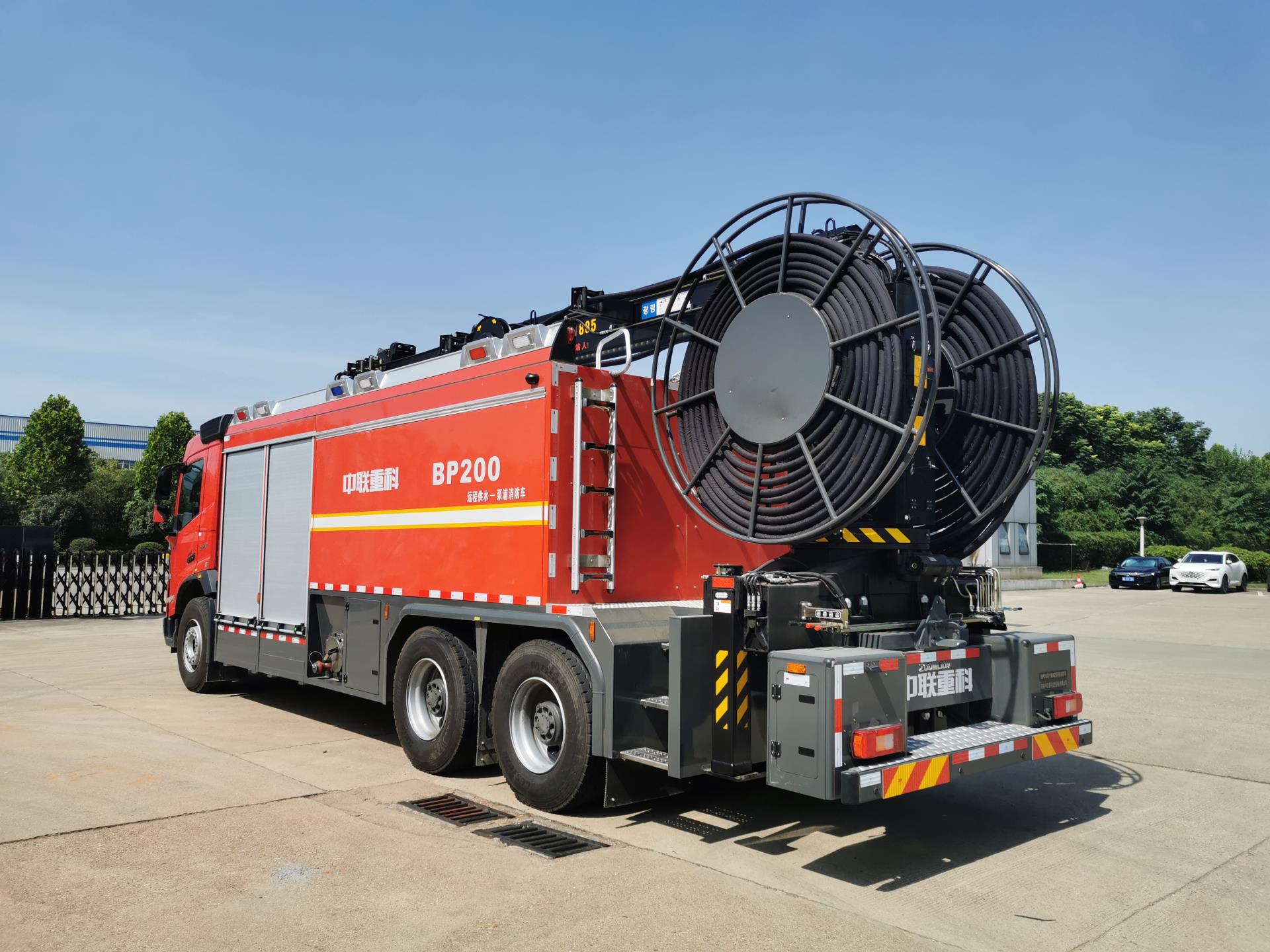 ZLF5240TXFBP200泵浦消防车_产品型号_产品段位_小类_应急装备_产品中心_9001cc金沙以诚为本