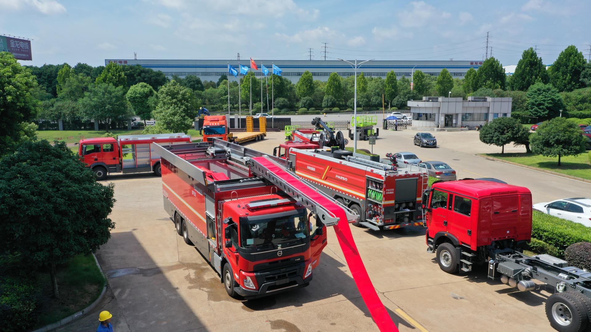 ZLF5321TXFDF30水带敷设消防车_产品型号_产品段位_小类_应急装备_产品中心_9001cc金沙以诚为本
